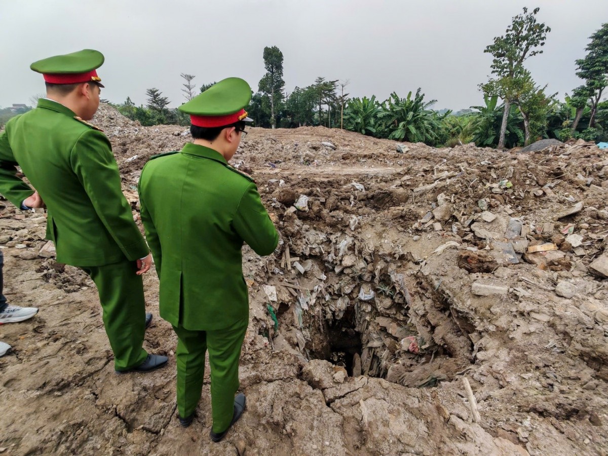 CATP Hà Nội khởi tố các đối tượng gây ô nhiễm môi trường tại xã Bát Tràng