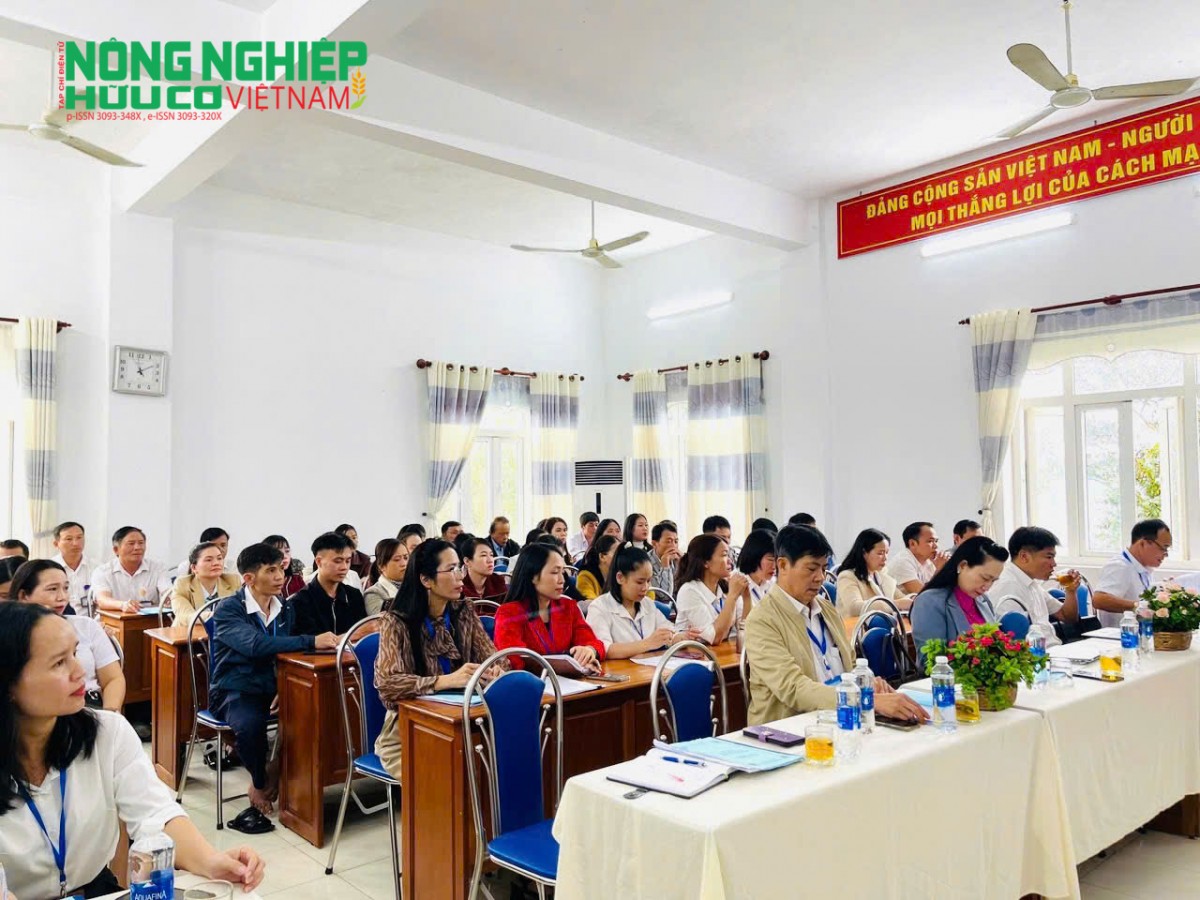 Quang cảnh Hội nghị viên chức, người lao động tại Trung tâm Điều dưỡng người tâm thần Quảng Nam.
