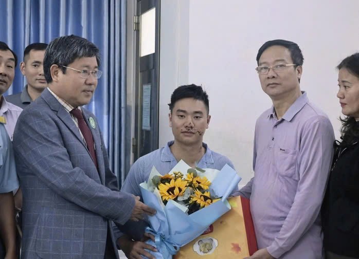 Đắk Lắk: Phi công Đinh Thành Trung chính thức xuất viện sau sự cố máy bay quân sự