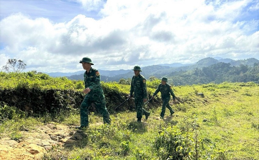 Dân vận khéo giữa đại ngàn phía tây Đà Nẵng - Bài 1: Lấp “khoảng trống” nơi cổng trời