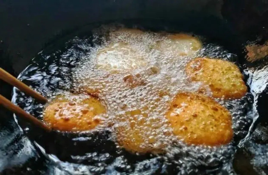 4 thói quen tiết kiệm thức ăn có thể gây hại