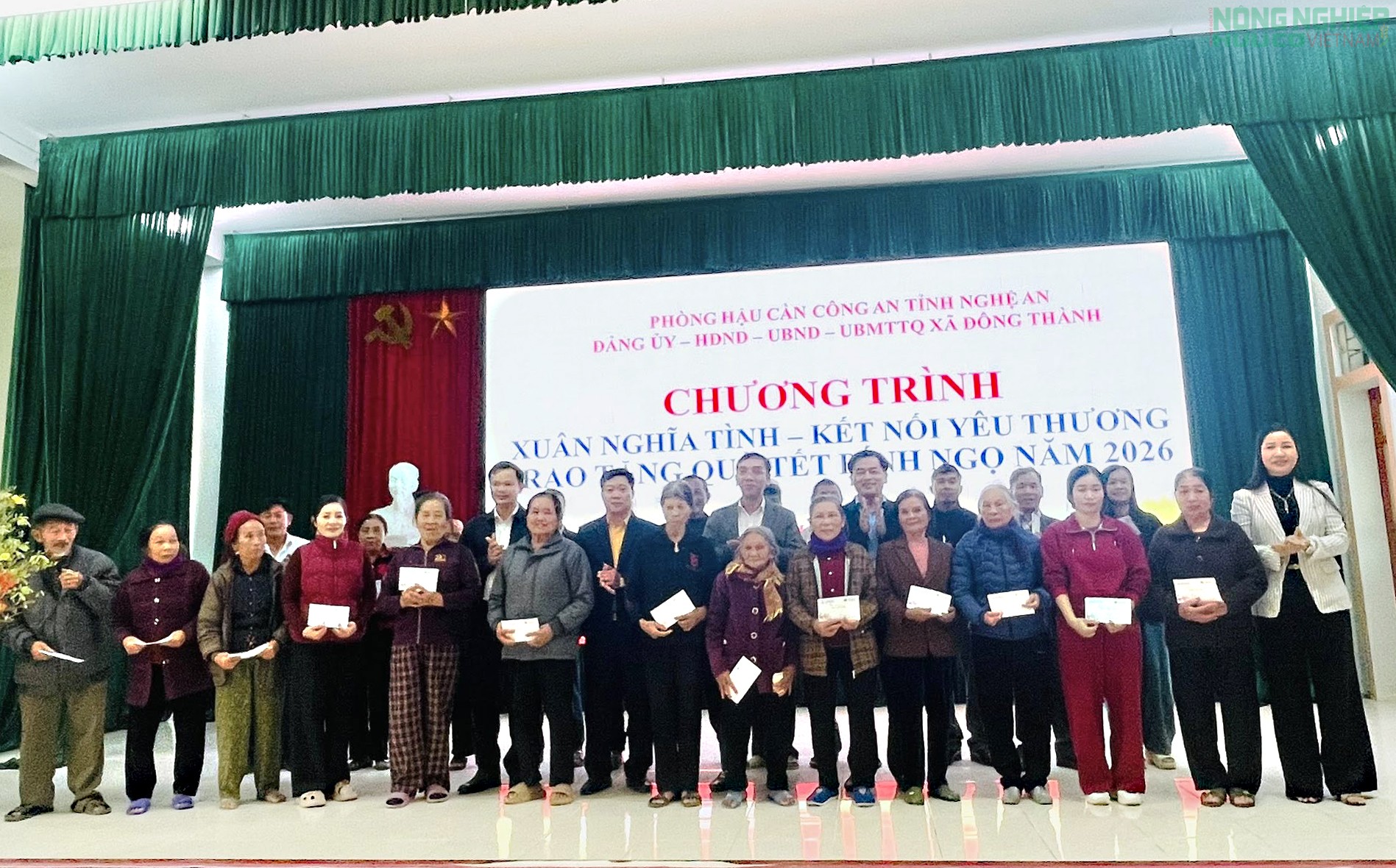 “Xuân nghĩa tình – Kết nối yêu thương” đến với hộ gia đình khó khăn xã Đông Thành, Nghệ An