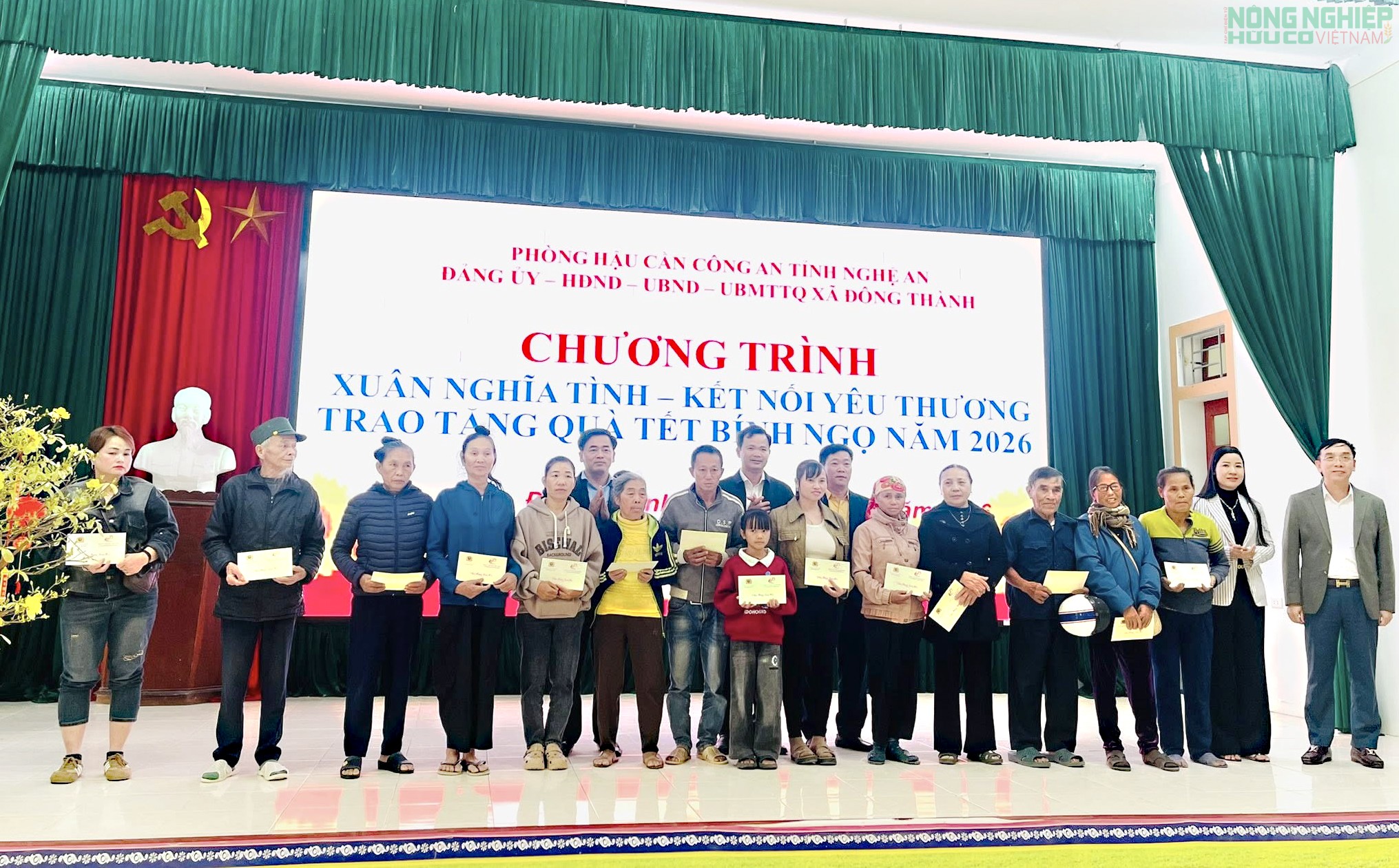 “Xuân nghĩa tình – Kết nối yêu thương” đến với hộ gia đình khó khăn xã Đông Thành, Nghệ An
