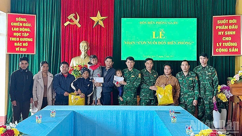 Dân vận khéo giữa đại ngàn phía Tây Đà Nẵng - Bài 2: Những bước chân “ba bám”!