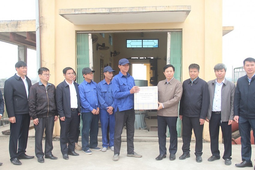 Hưng Yên: Tập trung cao độ, phấn đấu hoàn thành gieo cấy vụ Xuân đúng thời vụ