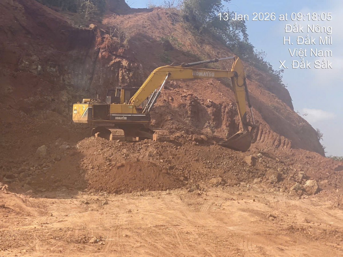 Chỉ đạo báo cáo về thực trạng hoạt động khai thác các điểm mỏ các loại khoáng sản