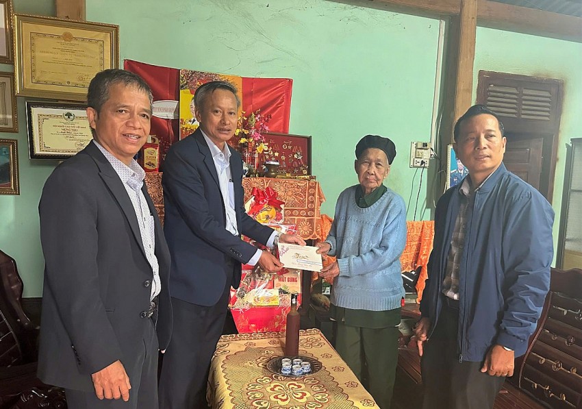 Dân vận khéo giữa đại ngàn phía Tây Đà Nẵng - Bài cuối: “Tấm áo giáp” nơi biên cương