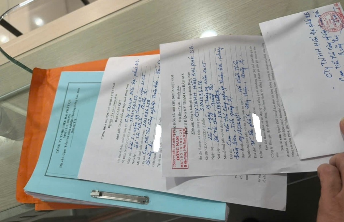 Hồ sơ của Công ty TNHH Hiếu Đại Phát QB (Quảng Trị) đã bị từ chối tiếp nhận, đến nay sự việc này vẫn chưa được giải thích hoặc hướng dẫn bằng văn bản cụ thể để minh bạch sự việc.