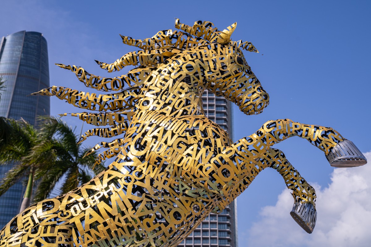 Đà Nẵng trình làng bộ đôi linh vật ngựa Bính Ngọ 2026