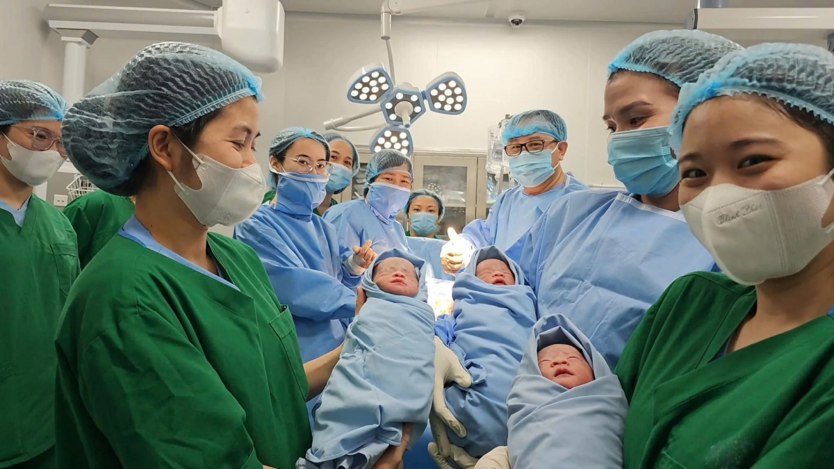 “Lương y như từ mẫu” - Sứ mệnh thiêng liêng của người thầy thuốc