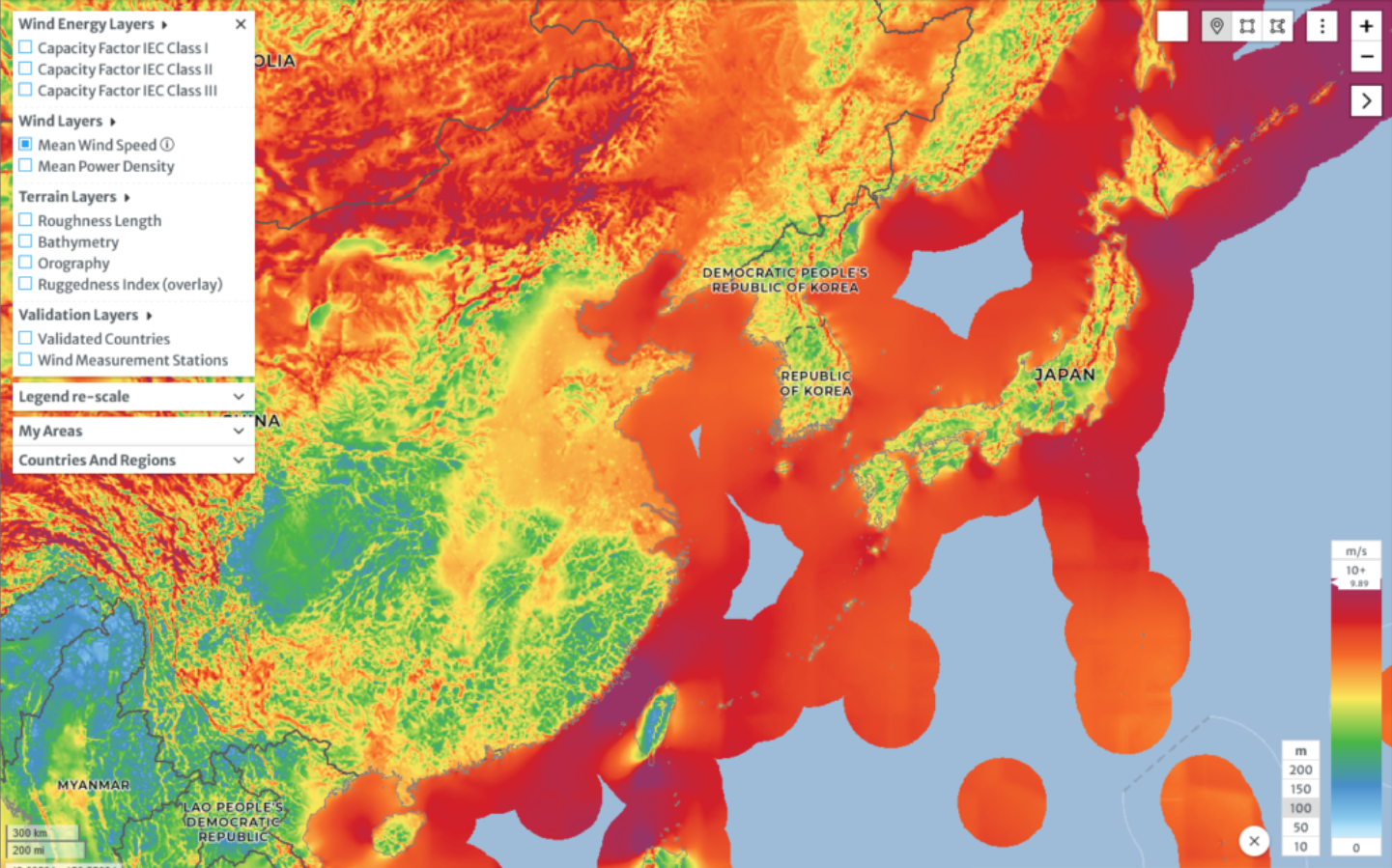 Theo dữ liệu từ Global Wind Atlas, tốc độ gió trung bình quanh các vùng ven biển Hàn Quốc cho thấy tiềm năng phát triển điện gió đáng kể; đã có 42 dự án điện gió ngoài khơi (2021) với tổng công suất khoảng 7,7 GW. Nguồn: Global Wind Atlas