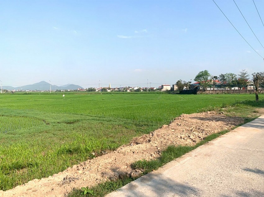 Khu Trung tâm thương mại - dịch vụ Phú Nhân Nghĩa đã sạch, đẹp.