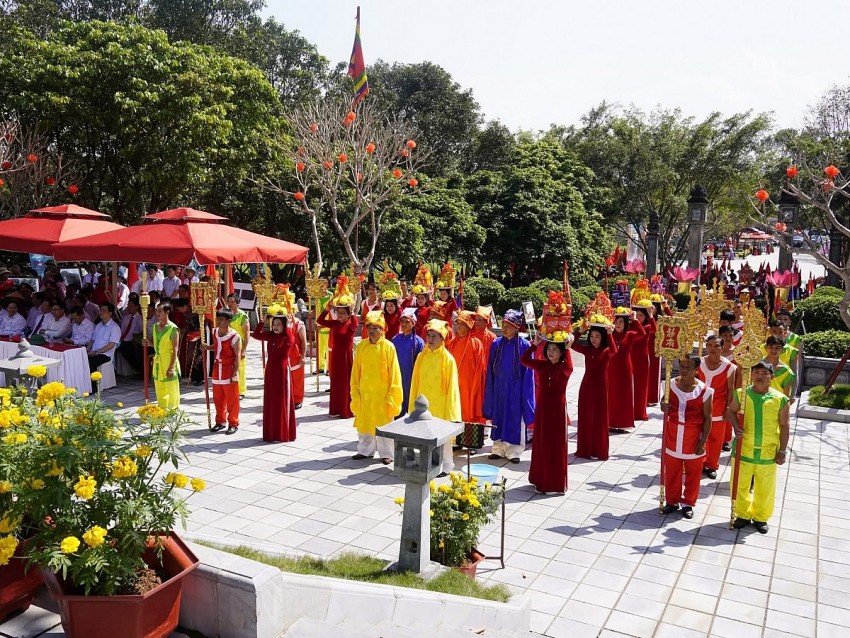 Hà Tĩnh: Lễ tưởng niệm 235 năm ngày mất Đại danh y Hải Thượng Lãn Ông Lê Hữu trác