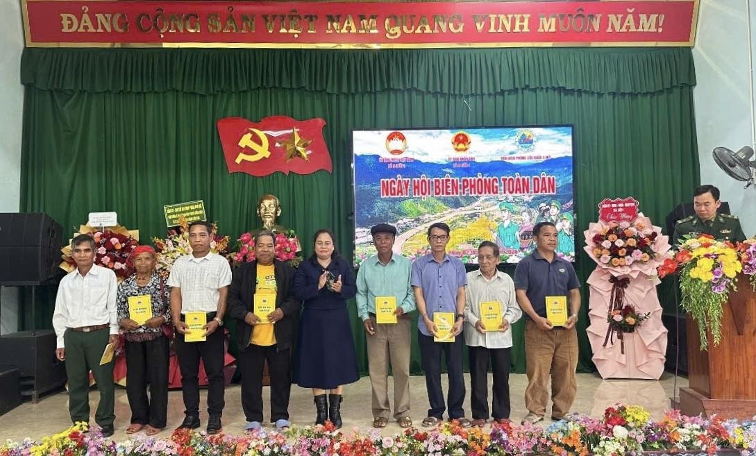 Huế: Xã A Lưới 4 tiếp tục vun đắp tình đoàn kết quân – dân