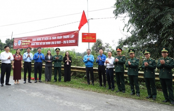 Ý nghĩa chương trình "Thắp sáng đường biên" tại Hà Tĩnh