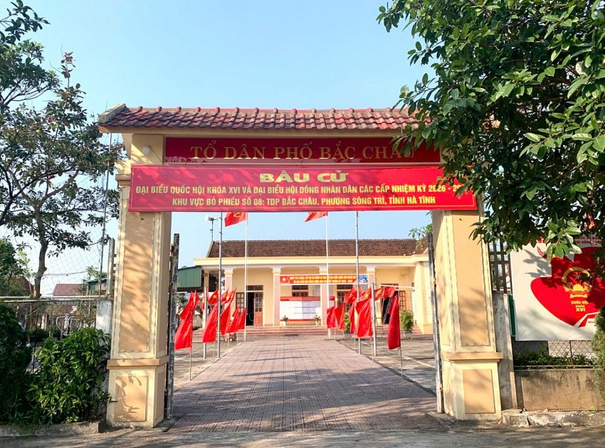 Bầu cử gửi trọn niềm tin qua từng lá phiếu