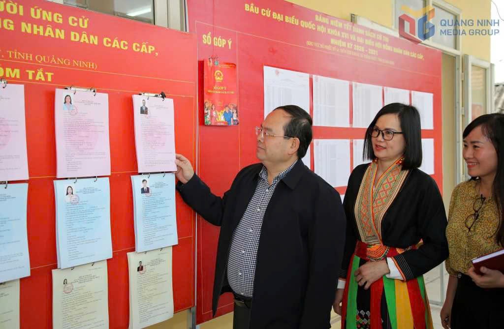 Lãnh đạo tỉnh Quảng Ninh kiểm tra công tác chuẩn bị bầu cử tại xã Thống Nhất