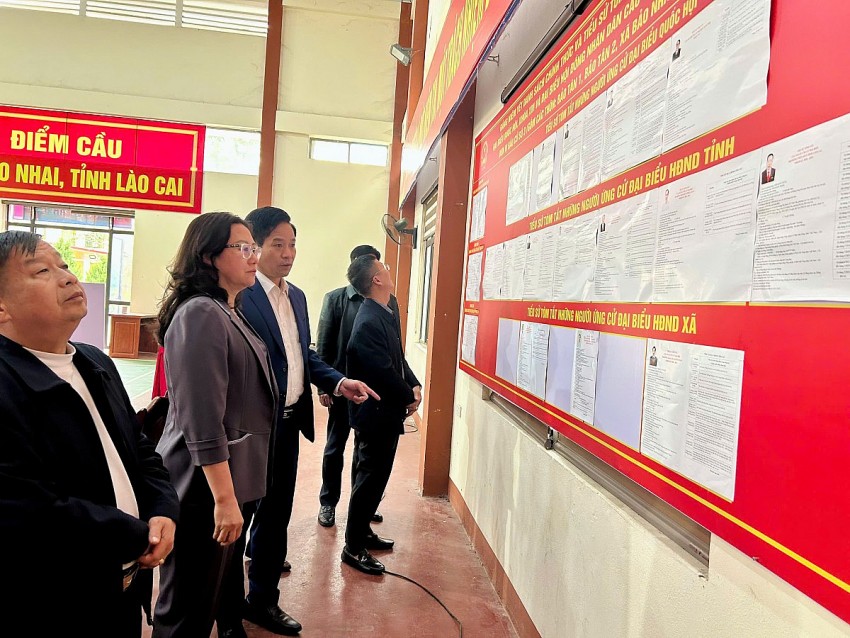 Lào Cai sẵn sàng cho ngày bầu cử: Không khí chuẩn bị khẩn trương tại nhiều phường xã