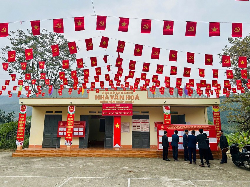 Lào Cai sẵn sàng cho ngày bầu cử: Không khí chuẩn bị khẩn trương tại nhiều phường xã