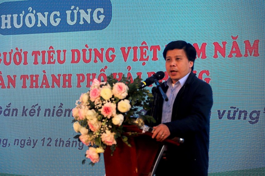 Đại diện Doanh nghiệp phát biểu hưởng ứng chương trình.