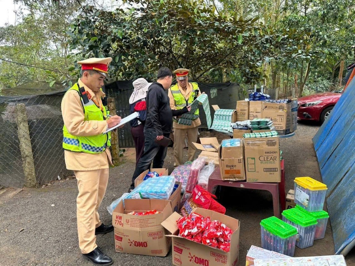 Trạm CSGT Krông Búk tăng cường tuần tra, xử lý vi phạm trong đợt cao điểm bảo đảm trật tự ATGT