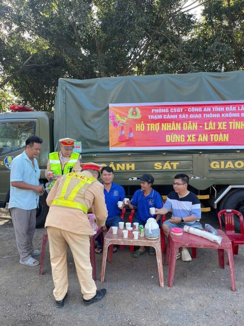 Trạm CSGT Krông Búk tăng cường tuần tra, xử lý vi phạm trong đợt cao điểm bảo đảm trật tự ATGT