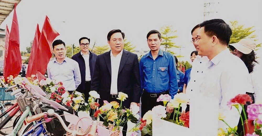 Phú Thọ: Chủ tịch UBND tỉnh Trần Duy Đông chỉ đạo công tác chuẩn bị bầu cử tại 5 xã