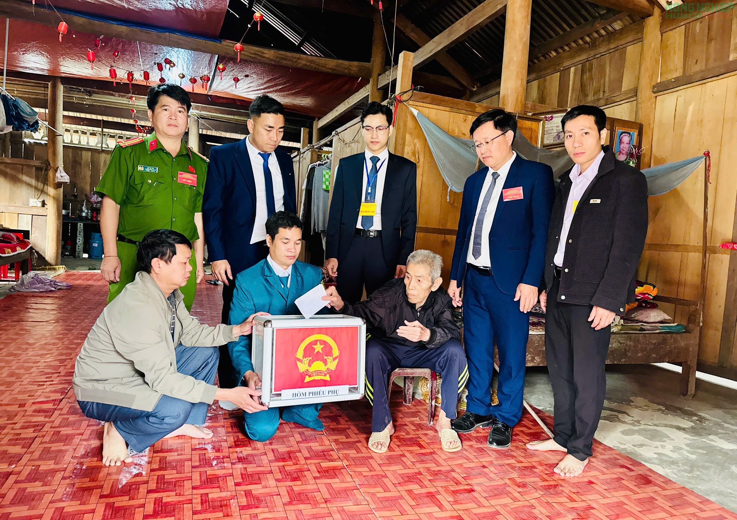 Rộn ràng “ngày hội non sông” ở xứ Nghệ