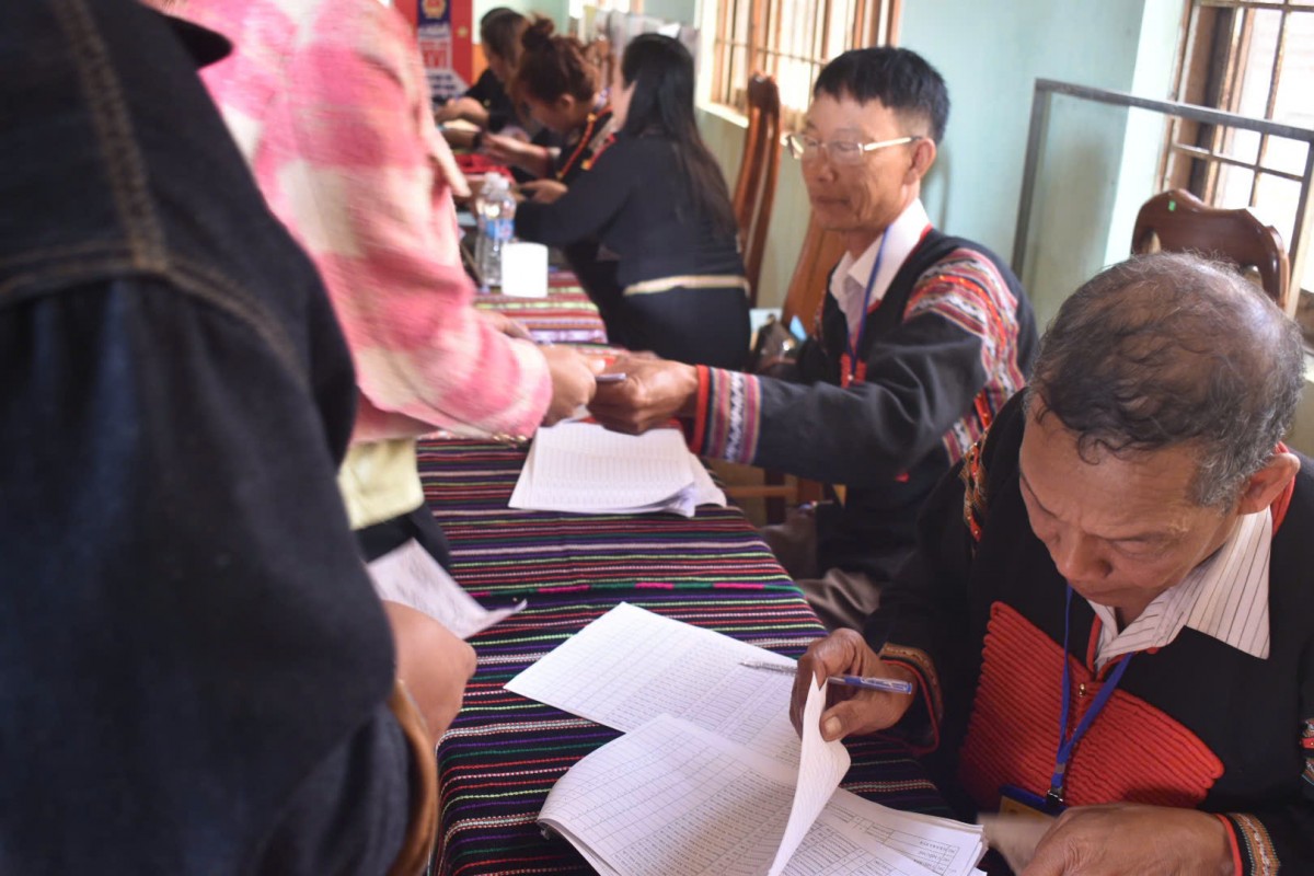 Đắk Lắk: Không khí rộn ràng, phấn khởi tại điểm bầu cử số 11