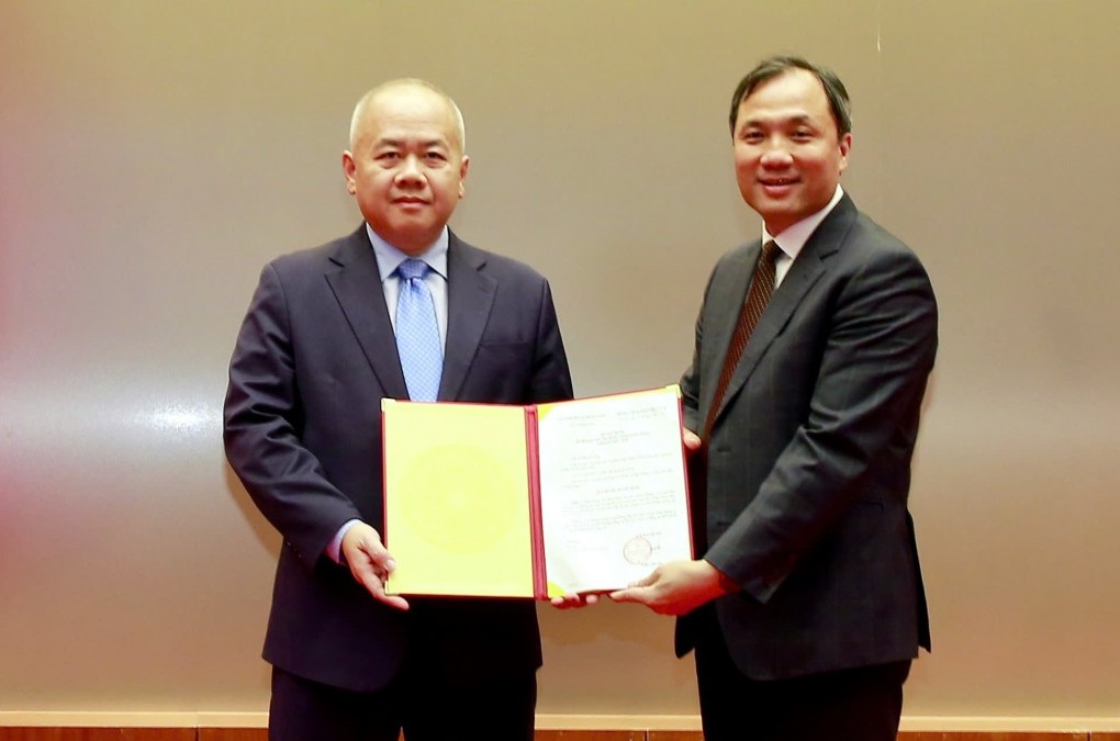 Ông Đỗ Thành Trung, Thứ trưởng Bộ Tài chính giữ chức Phó Bí thư thành ủy Hải Phòng