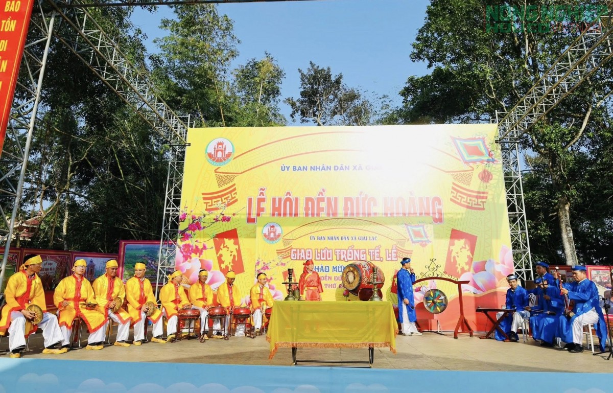 Sôi nổi các hoạt động văn hóa, thể thao tại lễ hội đền Đức Hoàng năm 2026