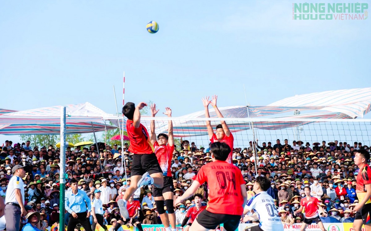 Sôi nổi các hoạt động văn hóa, thể thao tại lễ hội đền Đức Hoàng năm 2026