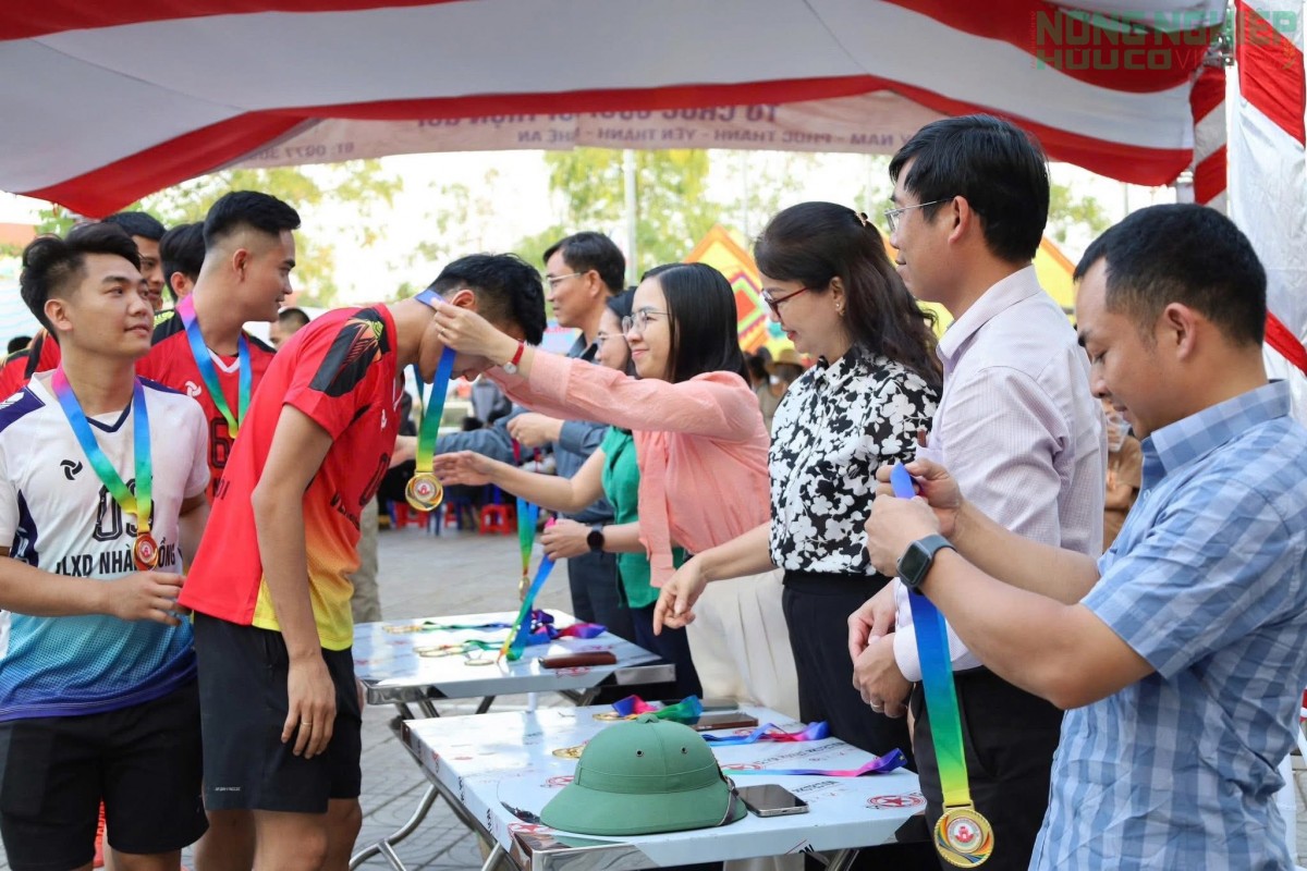 Sôi nổi các hoạt động văn hóa, thể thao tại lễ hội đền Đức Hoàng năm 2026