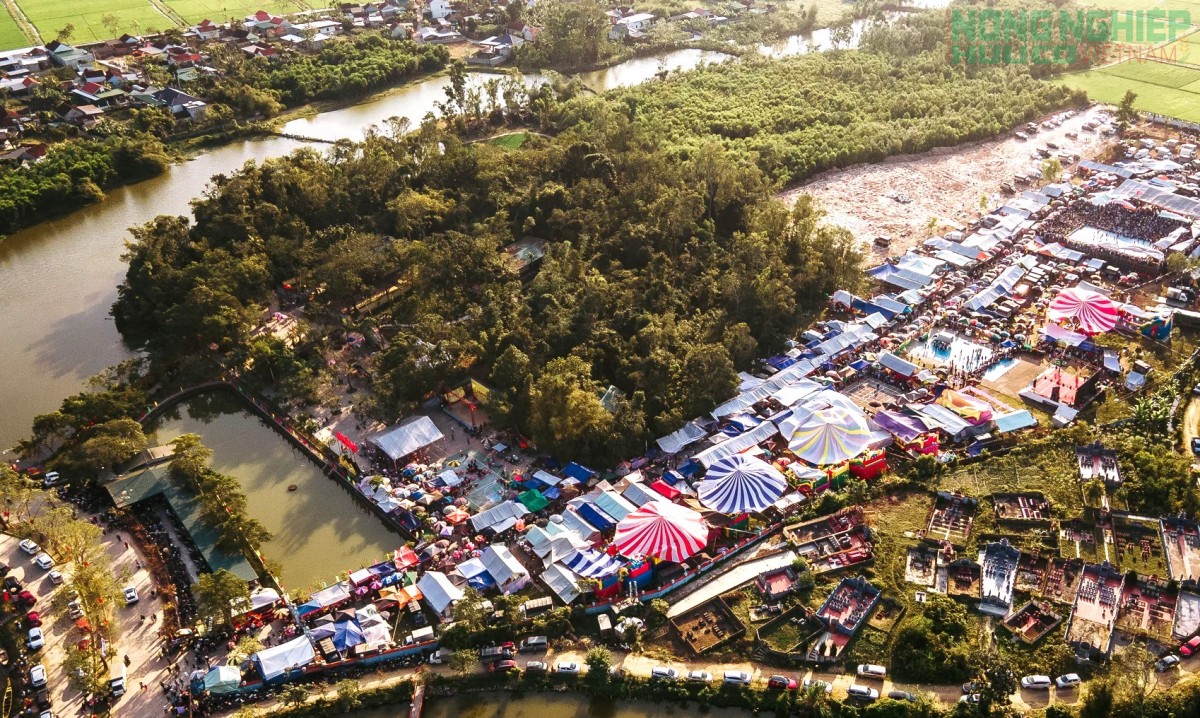 Sôi nổi các hoạt động văn hóa, thể thao tại lễ hội đền Đức Hoàng năm 2026