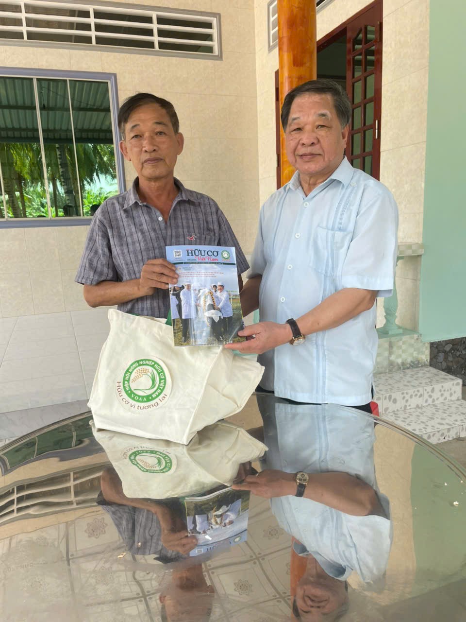 Hiệp hội Nông nghiệp Hữu cơ Việt Nam khảo sát thực tế các mô hình sản xuất tiêu biểu tại tỉnh Đồng Tháp