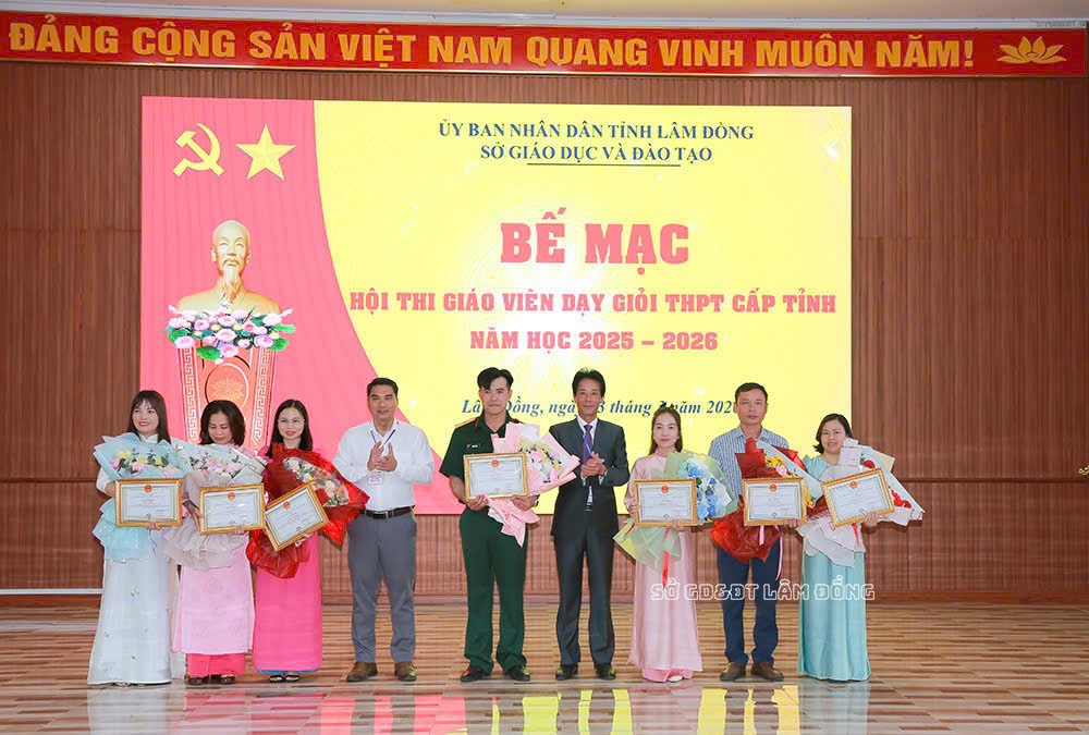 Người “truyền lửa” nơi vùng biên Tuy Đức