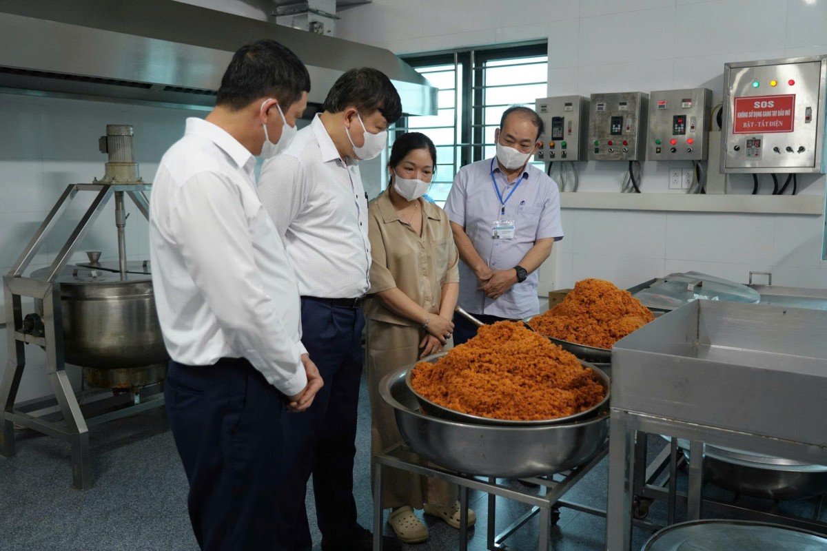 Quảng Ninh: Hàng loạt giải pháp đảm bảo an toàn thực phẩm được triển khai