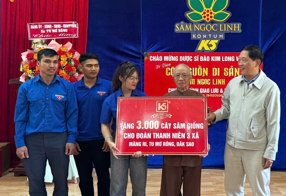 Quảng Ngãi: Tặng 3000 cây giống Sâm Ngọc Linh cho thanh niên khởi nghiệp Quảng Ngãi: Tặng 3000 cây giống Sâm Ngọc Linh cho thanh niên khởi nghiệp