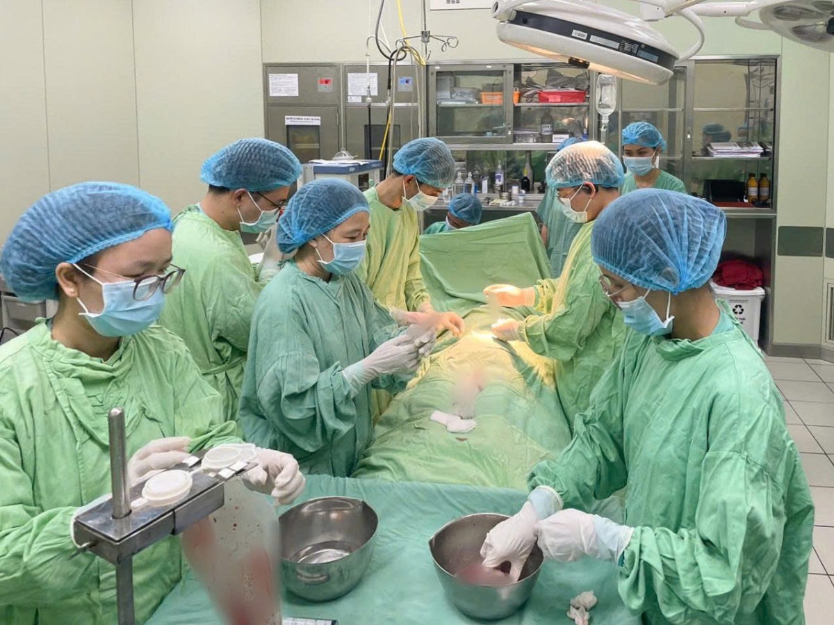 với trình độ chuyên môn cao và sự chăm sóc tận tâm của y bác sĩ...