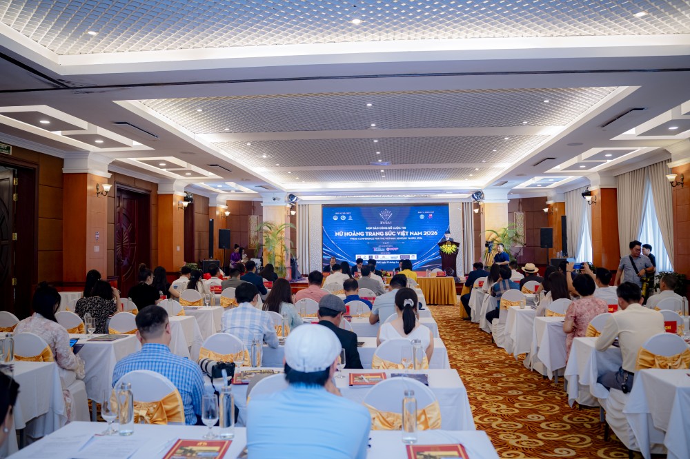 Quang cảnh buổi họp báo công bố cuộc thi Nữ hoàng Trang sức Việt Nam 2026 tại Huế