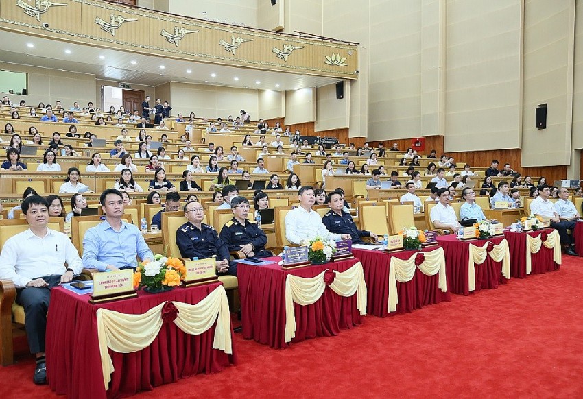 Hưng Yên: Đối thoại với doanh nghiệp năm 2026 “Vì một cộng đồng doanh nghiệp phát triển bền vững”