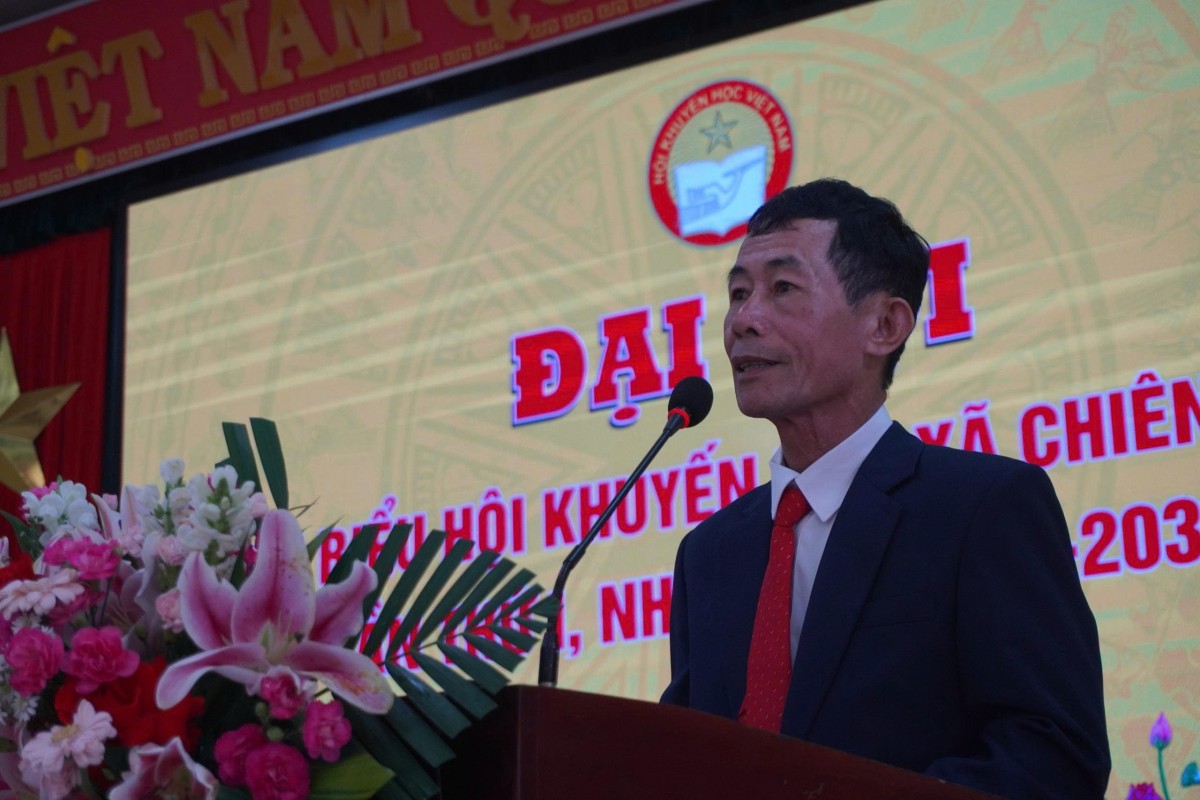 Ông Lê Thanh Long phát biểu tại Đại hội Hội Khuyến học xã Chiên Đàn nhiệm kỳ 2025–2030.