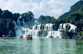 Công viên địa chất toàn cầu Non nước Cao Bằng – Miền di sản triệu năm