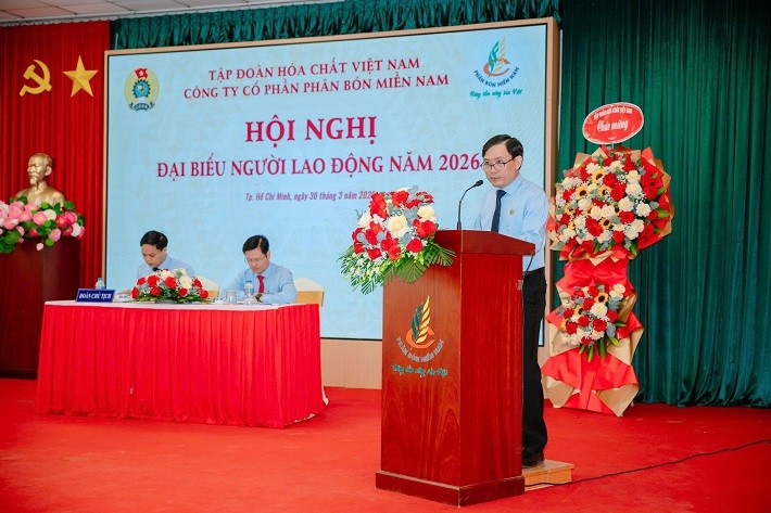 Phân bón Miền Nam giữ ổn định sản xuất, chăm lo người lao động