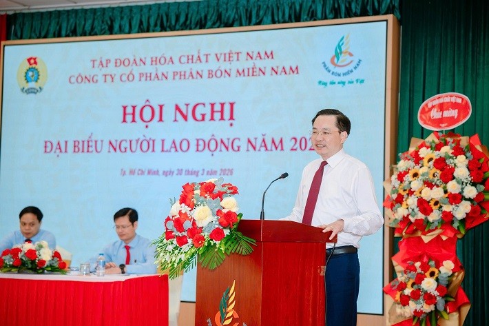 Phân bón Miền Nam giữ ổn định sản xuất, chăm lo người lao động