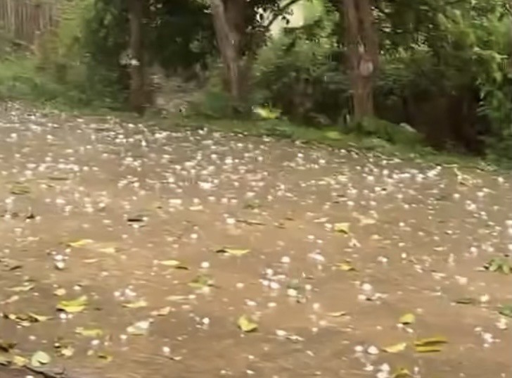 Cao Bằng: Dông lốc kèm theo mưa đá gây thiệt hại hơn 4,1 tỷ đồng