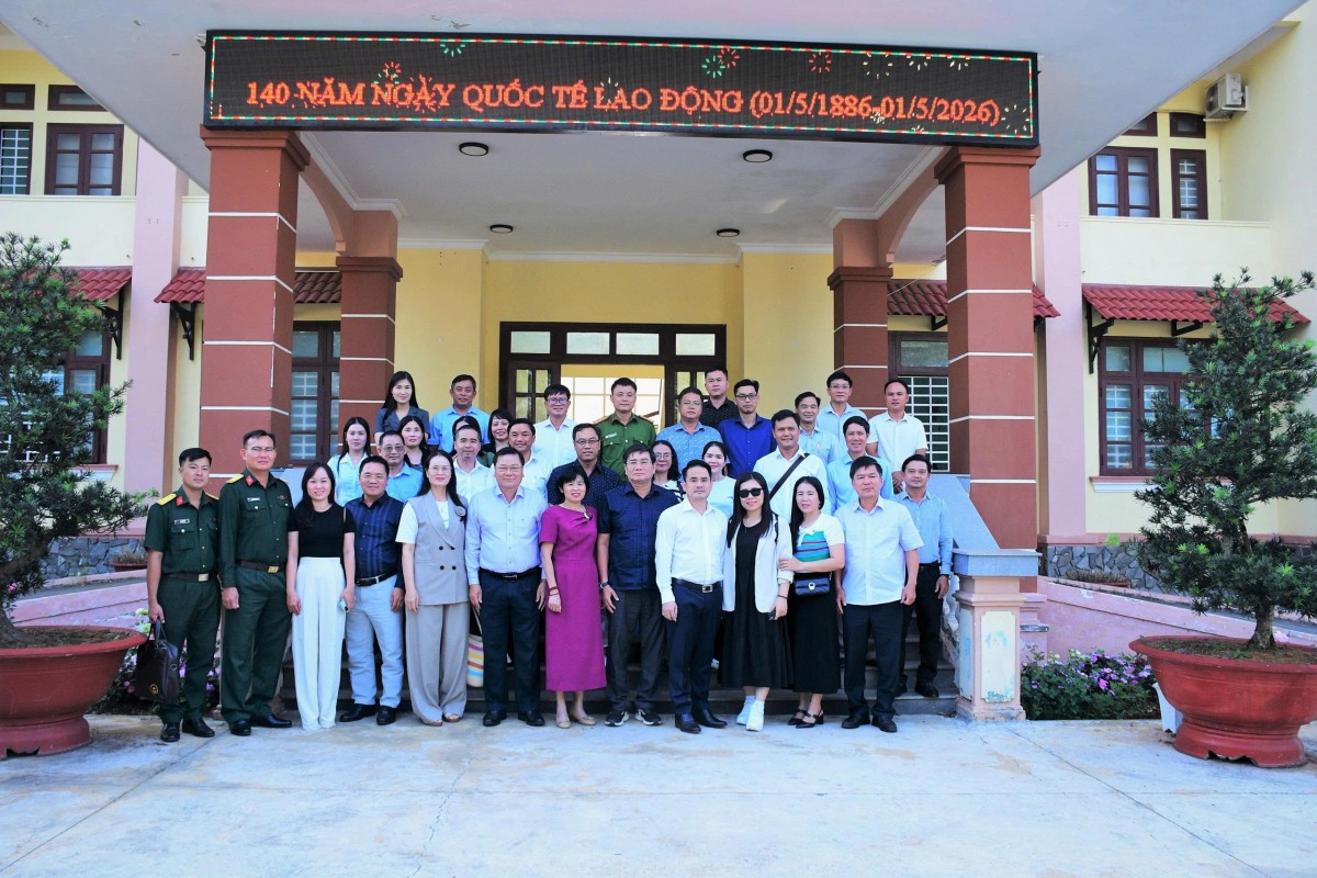 Đảng ủy xã Đức An – Đảng ủy Đặc khu Phú Quý: Giao lưu, kết nghĩa, tăng cường hợp tác phát triển