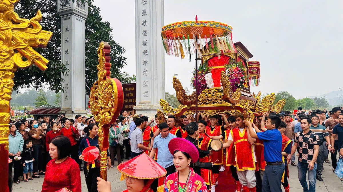 Khai hội Tây Thiên Xuân Bính Ngọ 2026