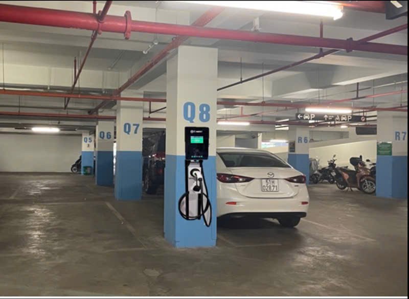 Thủ tướng yêu cầu thúc đẩy phát triển hạ tầng trạm sạc xe điện tại các khu chung cư