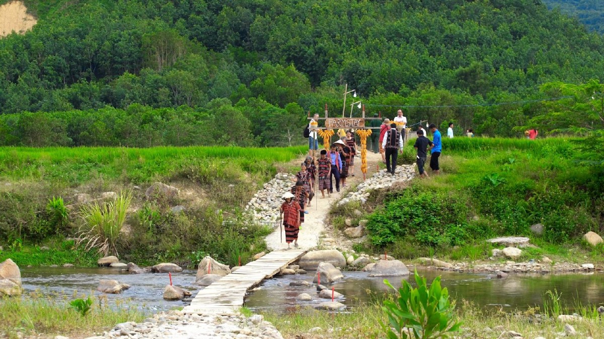 Vùng miền núi - sinh thái suối thác - văn hóa dân tộc bản địa sẽ được đầu tư theo hướng du lịch trải nghiệm thiên nhiên...